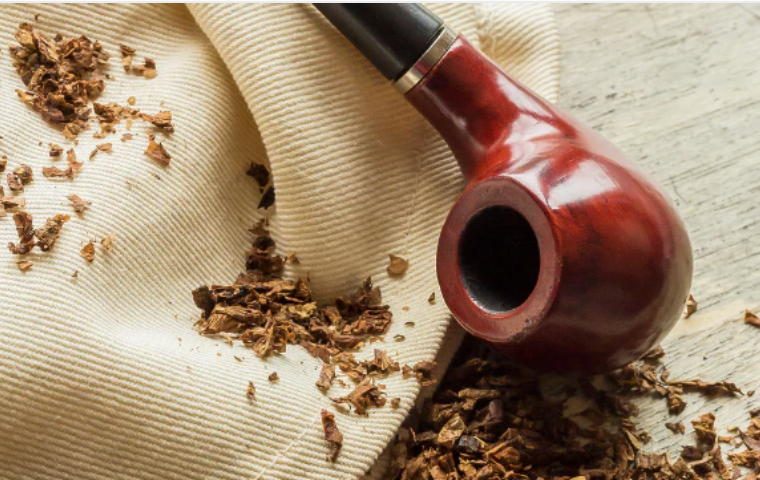 A Beginner’s Guide to Smoking a Wooden Pipe | Pipe Smoking 101